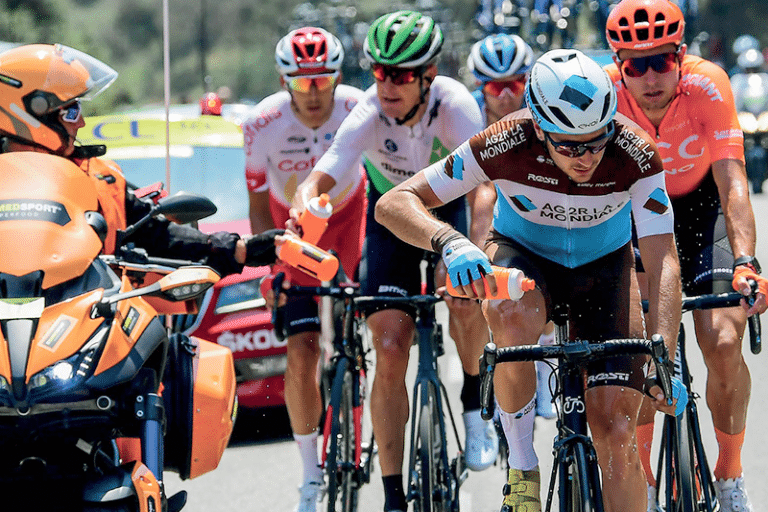 La influencia de la nutrición en el rendimiento de los ciclistas profesionales